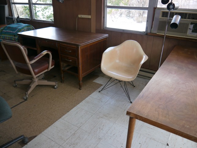 4-desk-chairs
